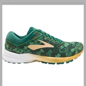 Ltd Ed. Brooks Launch 5 🍀